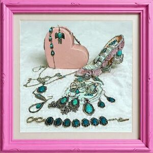 Vintage Inspiration  Jewelery Lot 45 Pc Bohemian Necklace Bracelet Earrings Love